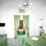 Hotel Alfonso A Mare 3*