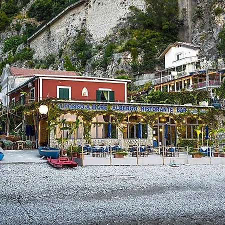 Hotel Alfonso A Mare