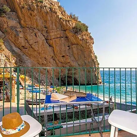 Alfonso A Mare Hotel 3*