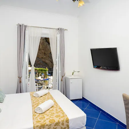 Отель Alfonso A Mare 3*
