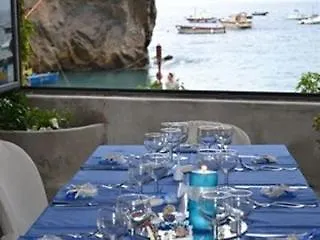 Alfonso A Mare מלון 3*