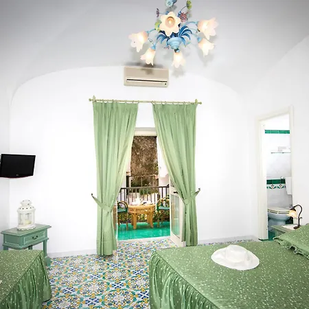 Hotel Alfonso A Mare 3*