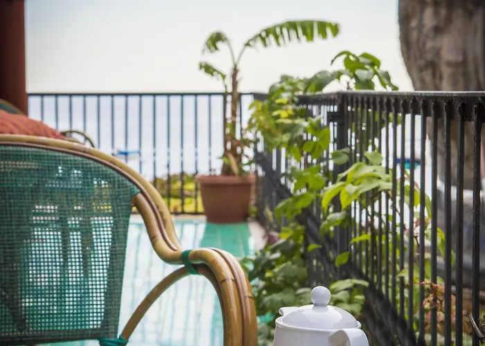 Alfonso A Mare Hotel 3*